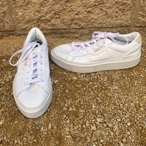 Adidas sleek platform leather/gold sneakers size 9